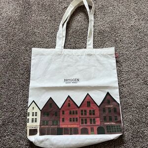 White and Red Canvas Tote with Nordic Architecture Design